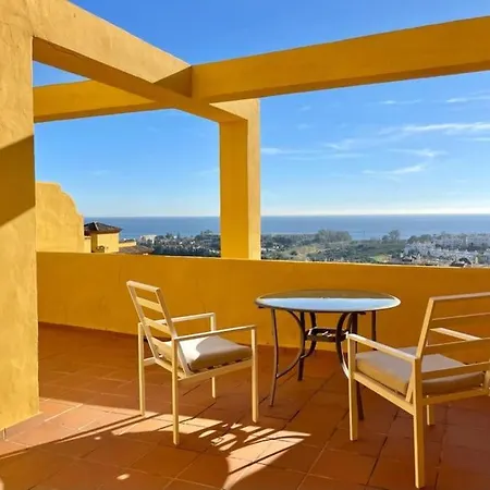 Great Duplex With Rooftop - Seaviews Estepona