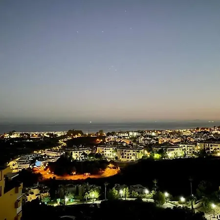 Great Duplex With Rooftop - Seaviews