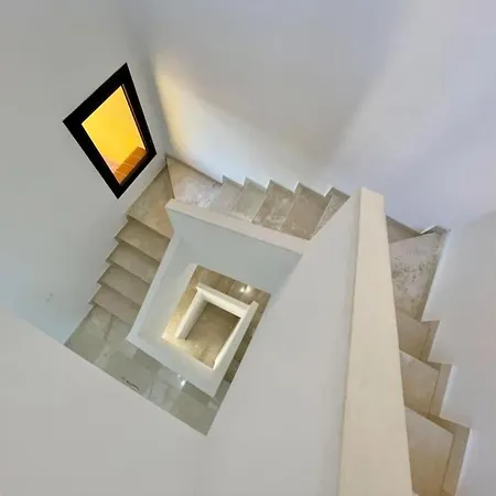 Great Duplex With Rooftop - Seaviews Apartment
